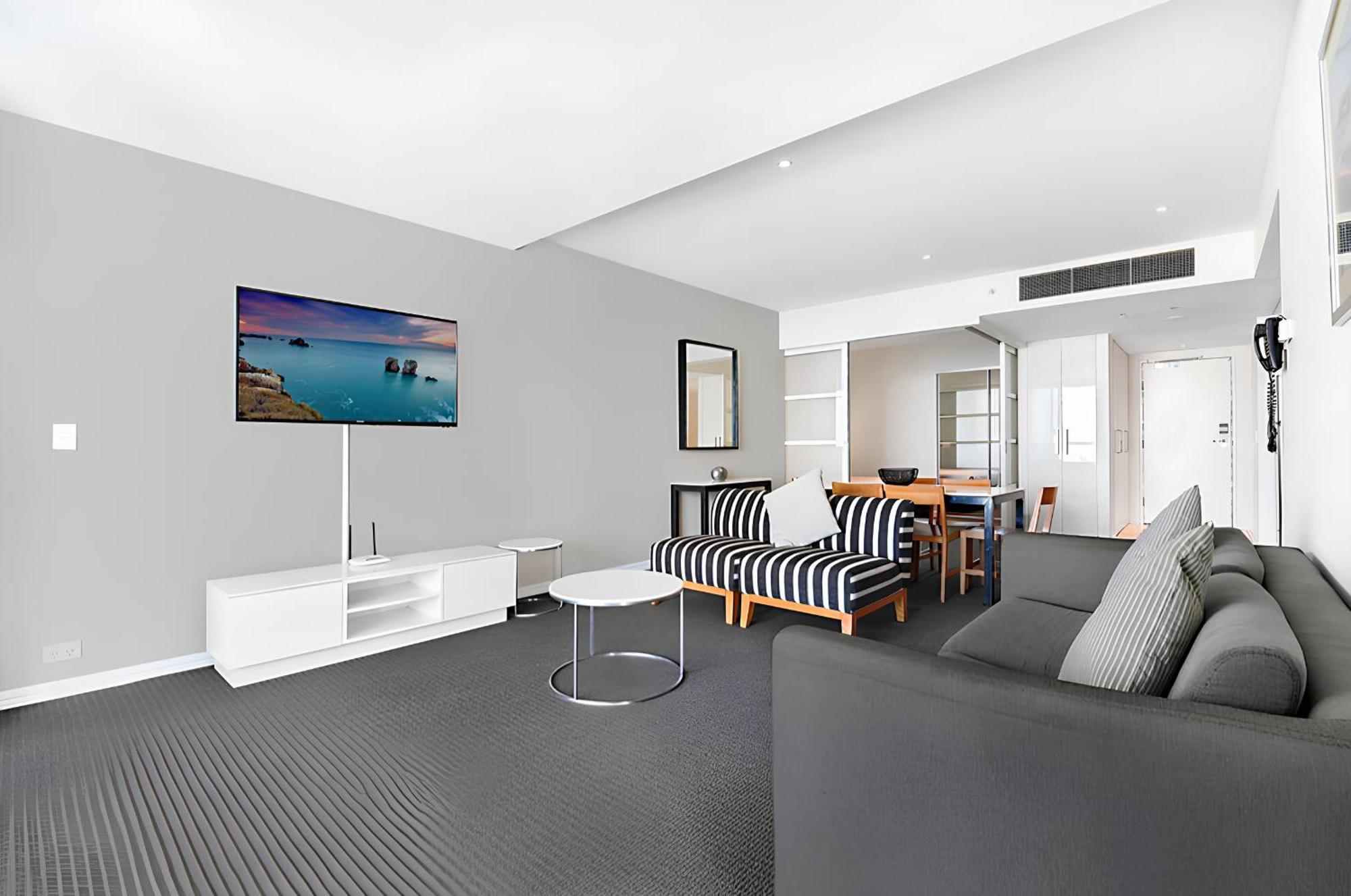 Number 1 H Residences - Wifi, Parking & More By Gold Coast Holidays المظهر الخارجي الصورة