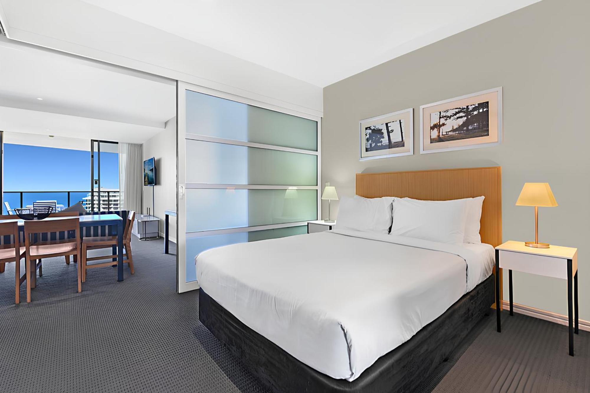 Number 1 H Residences - Wifi, Parking & More By Gold Coast Holidays المظهر الخارجي الصورة