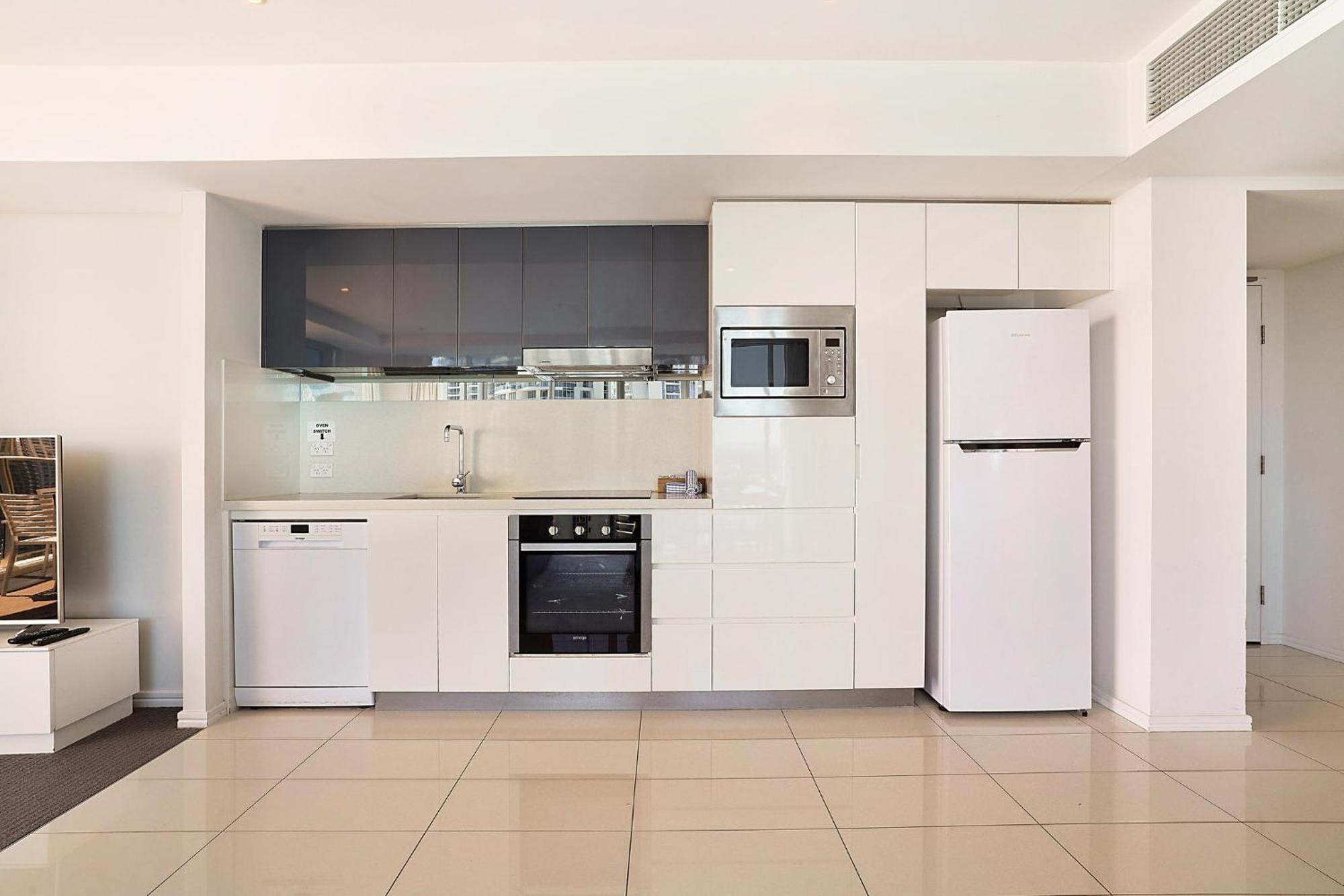 Number 1 H Residences - Wifi, Parking & More By Gold Coast Holidays المظهر الخارجي الصورة