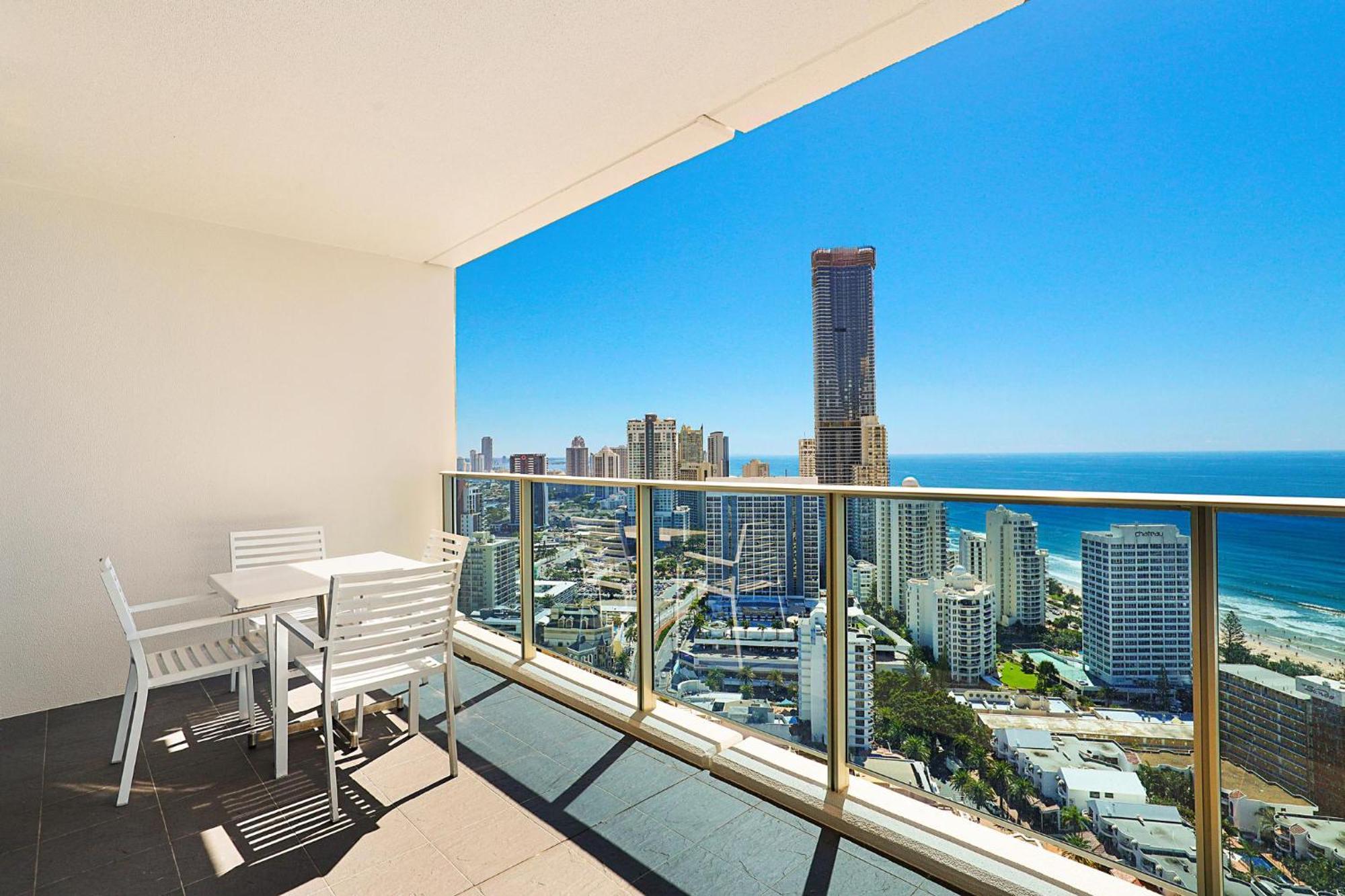 Number 1 H Residences - Wifi, Parking & More By Gold Coast Holidays المظهر الخارجي الصورة
