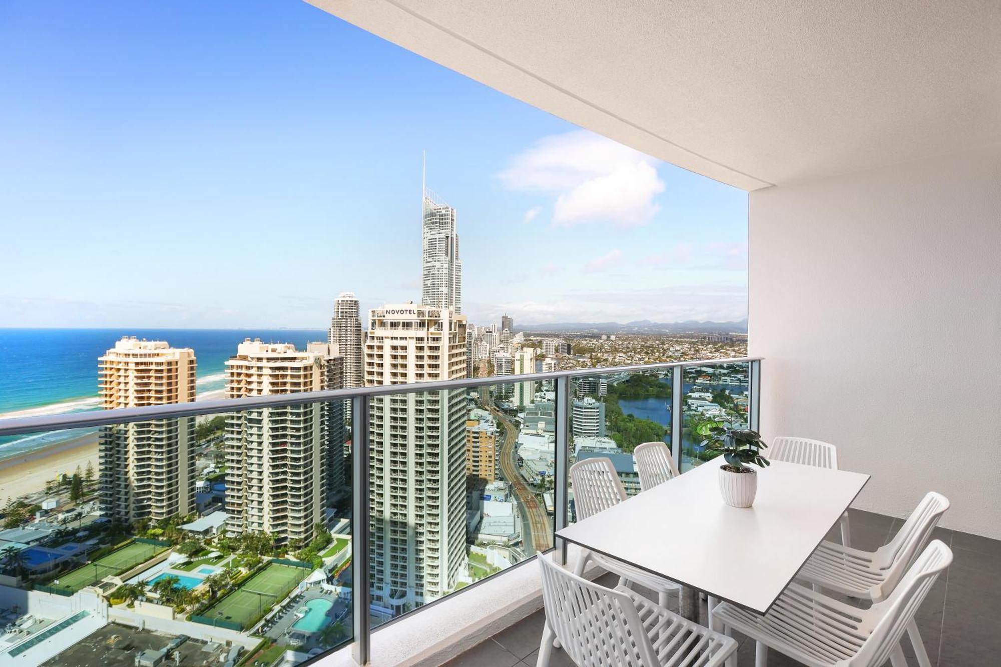 Number 1 H Residences - Wifi, Parking & More By Gold Coast Holidays المظهر الخارجي الصورة