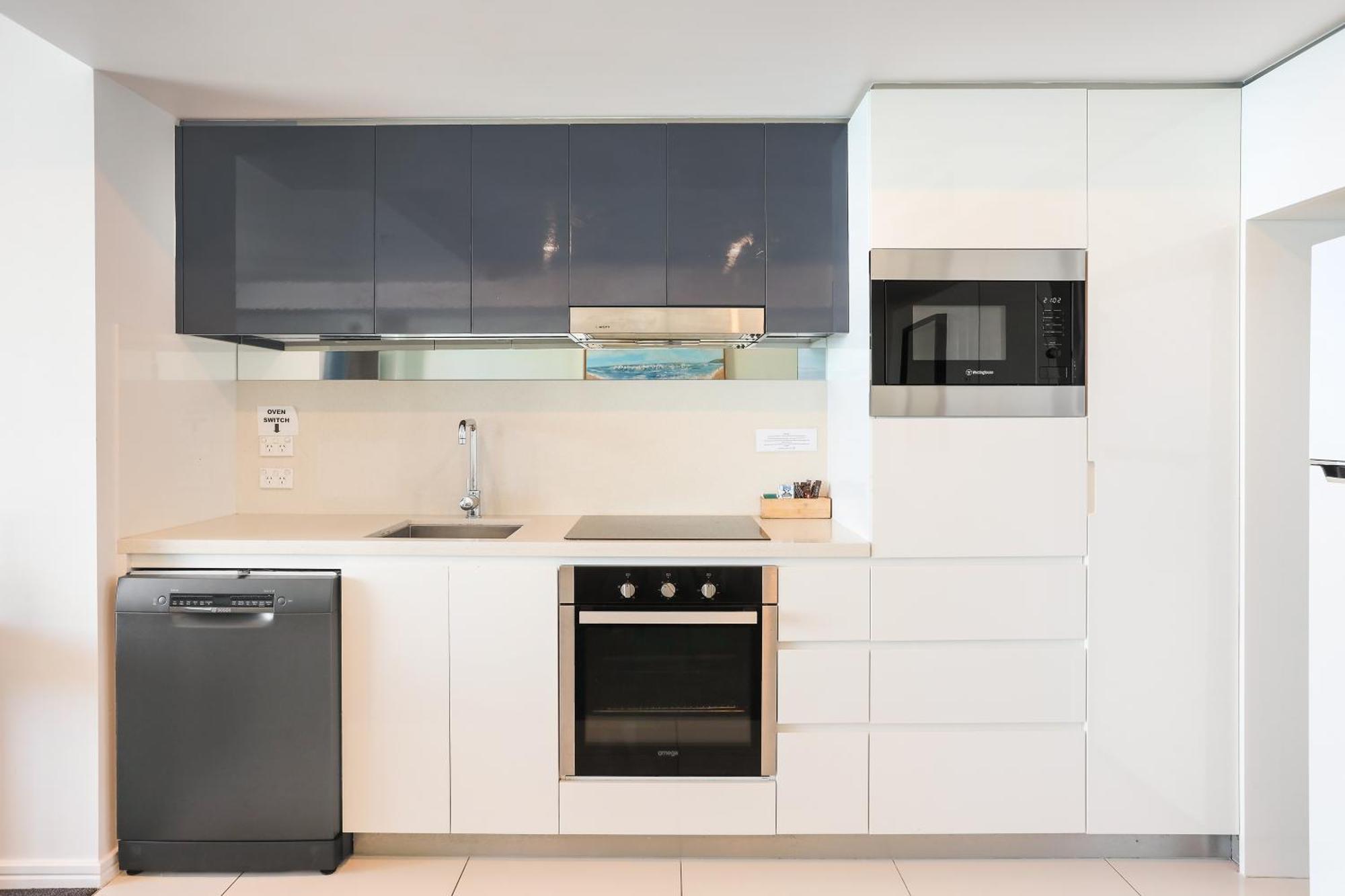 Number 1 H Residences - Wifi, Parking & More By Gold Coast Holidays المظهر الخارجي الصورة
